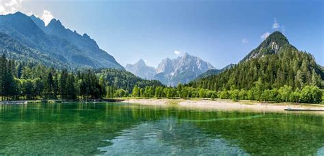 atemberaubende Schönheit der Julischen Alpen Überschreitung der