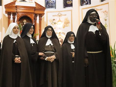 Irmãs Clarissas do Mosteiro de Feira de Santana participam de Trezena