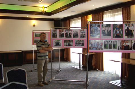 1008396 Panouri Cu Fotografiile Color Expozitie De Fotografie
