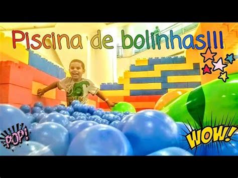 Brincando Na Piscina De Bolinhas Gigante Ball Pit YouTube