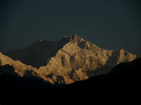 Kanchanjangha - India Travel Forum | IndiaMike.com
