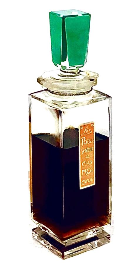 Caron Les Pois Senteur De Chez Moi Perfume Bottle Circa 1927