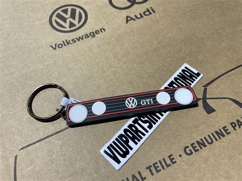 VW Golf MK2 GTI Twin Headlight Radiator Grill Keyring Key Fob Genuine