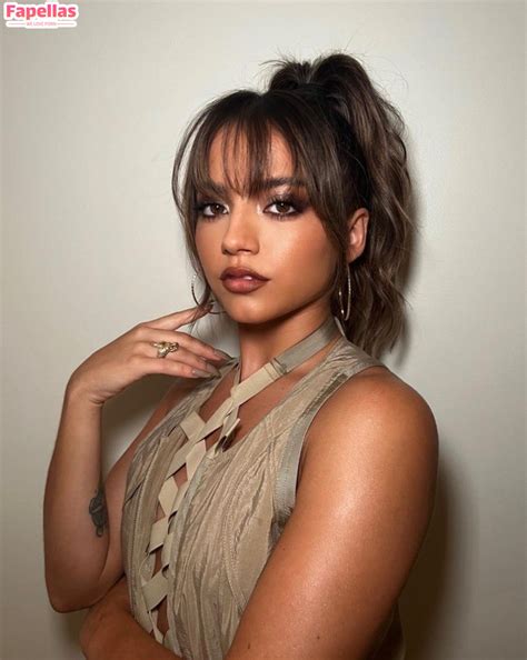 Isabela Merced Aka Isabelamerced Nude Leaks Fapellas