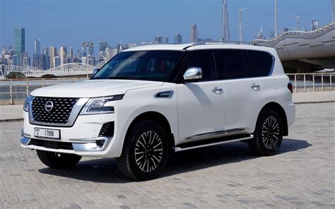 Rent A Nissan Patrol V6 White 2024 Id 05585 In Dubai Rentyae