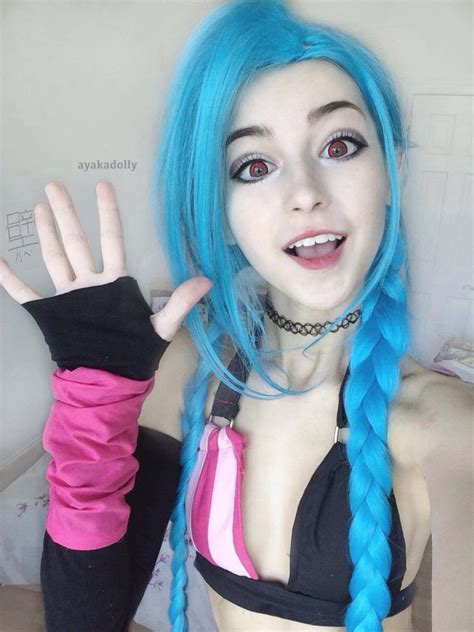 On Twitter League Of Legends Cosplay Jinx Cosplay Videojuegos Jinx Lol