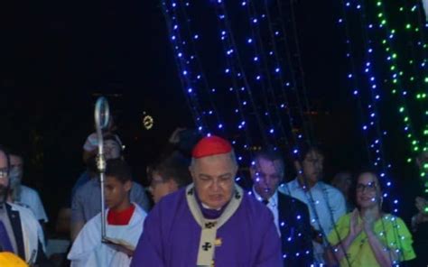 Igreja Do Outeiro Da Gl Ria Ganha Rvore De Natal E Pres Pio Aben Oado