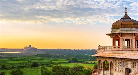 Fr N Delhi Taj Mahal Soluppg Ng Agra Fort Och Baby Taj Tour