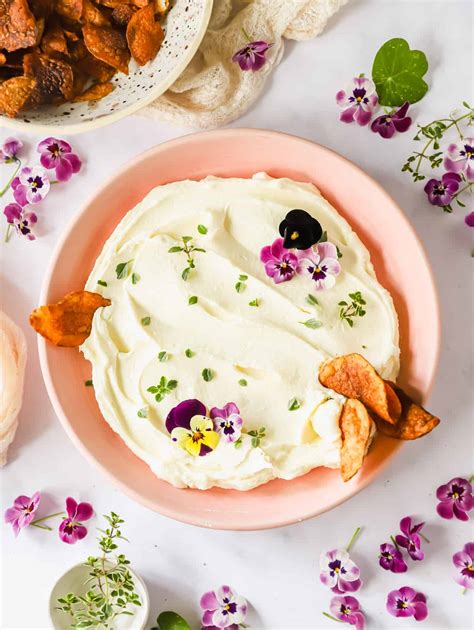 Light And Airy Whipped Brie Cheese Spread Lenas Kitchen