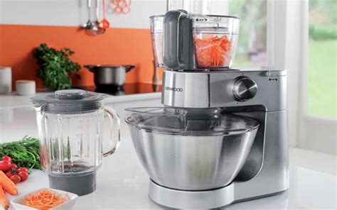 7 лучших кухонных комбайнов Kenwood: рейтинг 2019