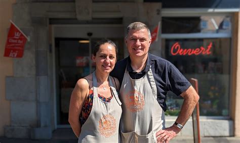 D Couvrez La Cave Aux Fromages Une Boutique Gourmande Empreinte De