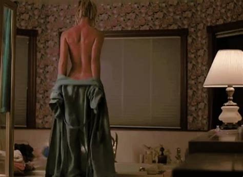 Jaime Pressly S Amazing Body In Poison Ivy Scrolller