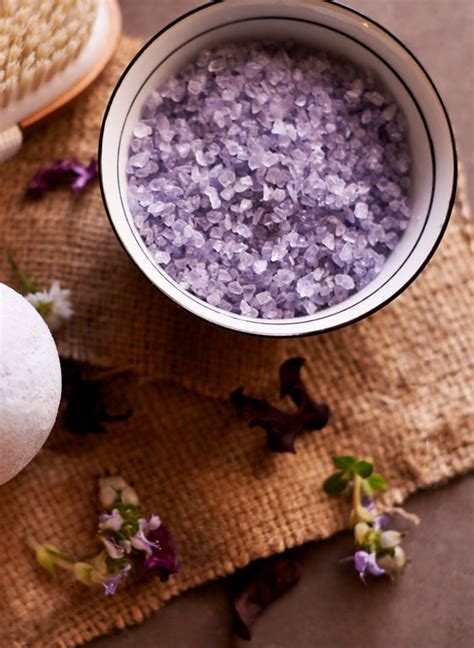 5 Amazing Benefits Of Bath Salts And How To Use