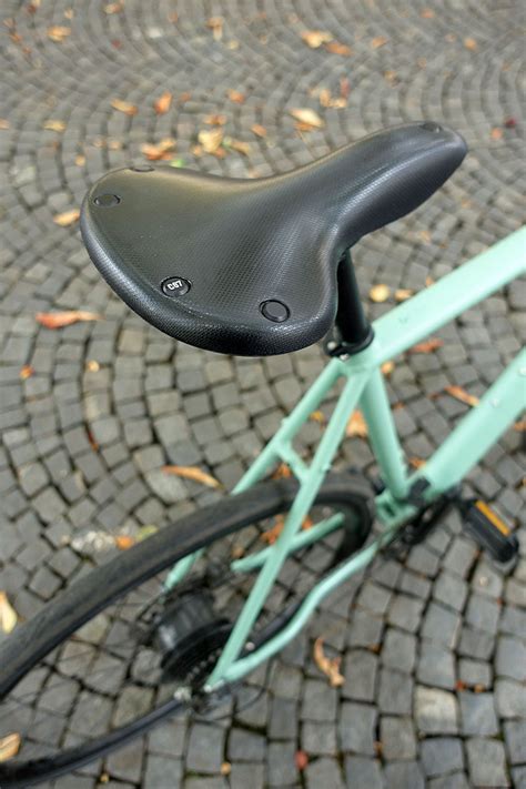 Review The New Brooks Cambium C67 Saddle With New Ergonomic Grips For