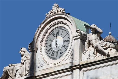 Tesori Nascosti Che Puoi Trovare A Milano Alzando Lo Sguardo Al