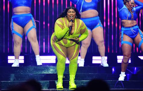 Lizzo Brings Drag Performers On Stage To Protest Tennessee Drag Ban