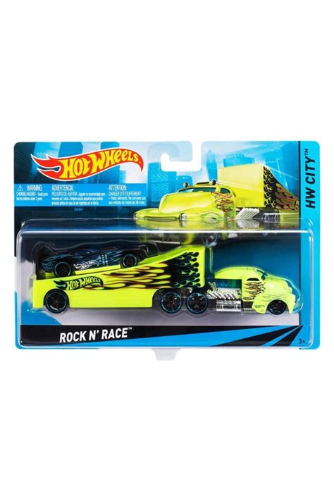 Fisher Price Hot Wheels Taşıyıcı Tırlar Enerjik Ayrıntılarla Dolu Spor Arabalı Süper Tırlar