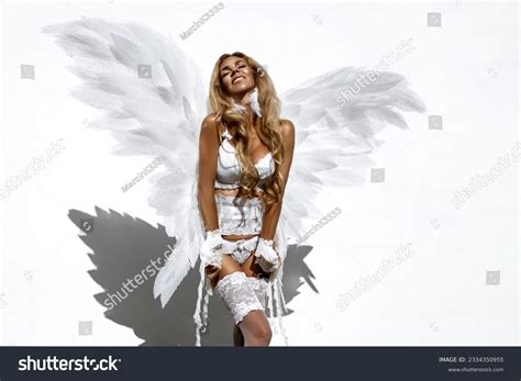 1 668 Hot Model Angel Wings Images Stock Photos Vectors Shutterstock