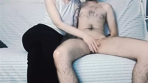 Une Belle M Re Milf Excit E Vide Les Couilles De Son Beau Fils Avec Ses Mains Xhamster