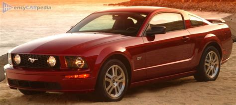 Ford Mustang GT Coupe specs (2005-2009): performance, dimensions ...