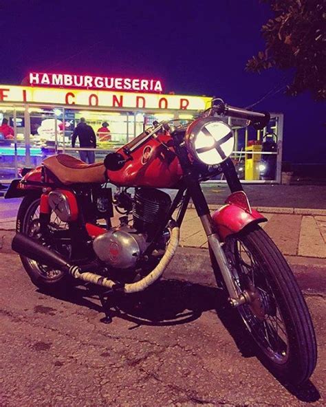 Pin By On Motocicletas Cafe Racer Custom Retro Cafe