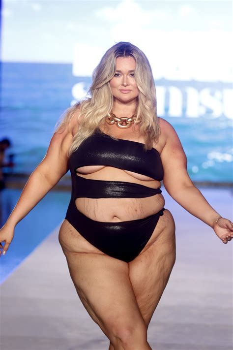 Model Hunter Mcgrady Talks Body Positivity In The Age Of Ozempic Us Weekly