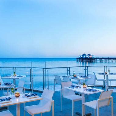 Romantic Restaurants in Malibu, California