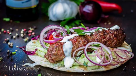 Adana Kebap Vom Kugelgrill Rezept Lebensmittel Essen Fleisch