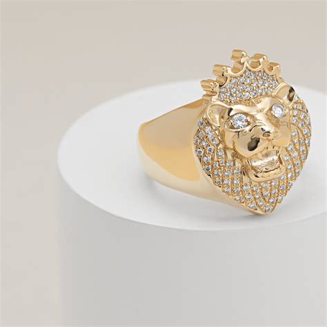 9K Yellow Gold Diamond Lion Ring – Simon Curwood Jewellers