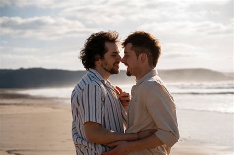 P Gina Im Genes De Matrimonio Gay Calvo Descarga Gratuita En Freepik