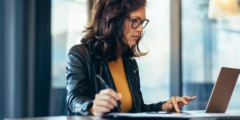 how to become a television writer
