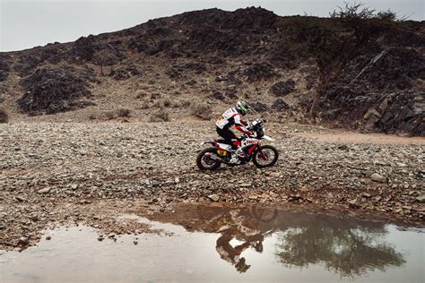 Ross Branch Wins Stage At Dakar Gets First Stage Win For Hero