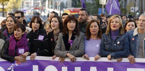 El Feminismo Dividido Pide Recuperar La Unidad Contra La Violencia