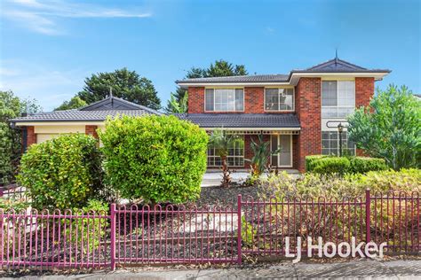 6 Amberly Park Drive Narre Warren South Vic 3805 Domain