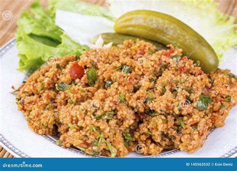 Alimentos Deliciosos Tradicionais Turcos Bulgur Salad Kisir Foto De