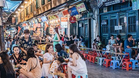 A Complete Guide To Ta Hien Beer Street Discover Hanoi Nightlife