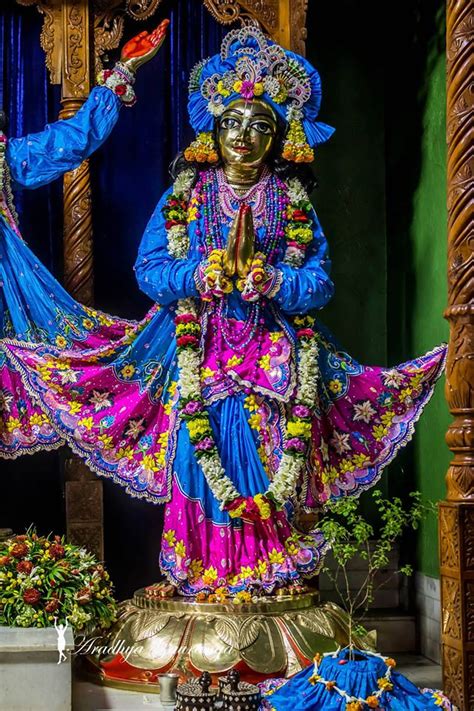 Iskcon Mayapur Deity Darshan Dec Iskcon Desire Tree Flickr