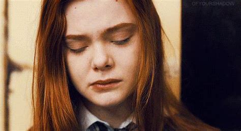 Image Result For Elle Fanning Cry  Elle Fanning Personagens