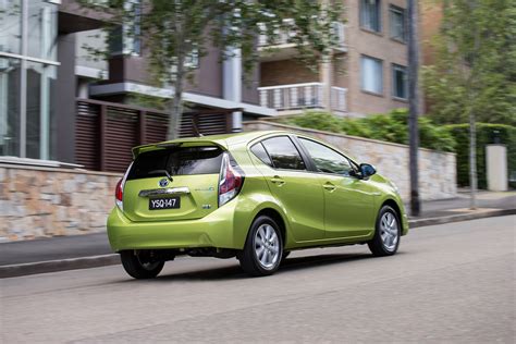 Toyota Prius C I Tech Picture Of