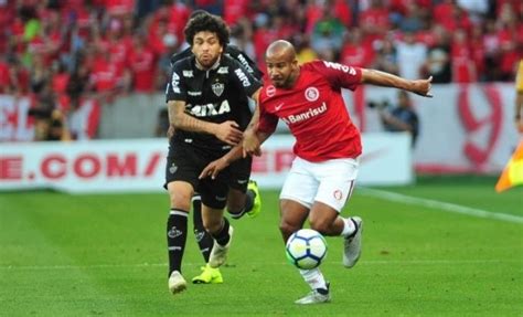 Inter Sofre Gol No Final E Perde Invencibilidade No Beira Rio R Dio