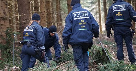 Polizei Sucht Weiter Nach Vermisster Jasmin M 21 Aus Eigeltingen