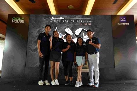 Manjakan Pegolf Indonesia Golf House Pamerkan Koleksi Terbaru Mizuno