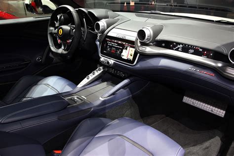 Ferrari GTC4 Lusso at Geneva 2016 - Interior - Car Body Design