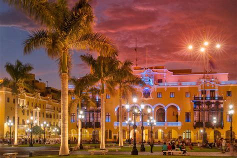 Peruvian City People