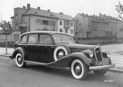 Skoda 100 Series :: OUTSTANDING CARS