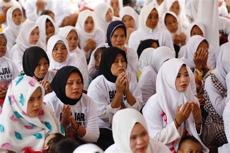 Mak Ganjar Banten Gelar Dzikir Akbar Dan Doa Bersama Di Warung Gunung