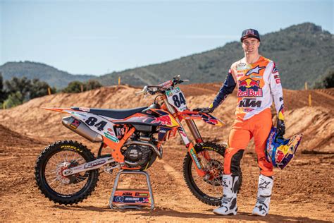 Red Bull Ktm Factory Racing S Fim Mxgp Preview Cycle News