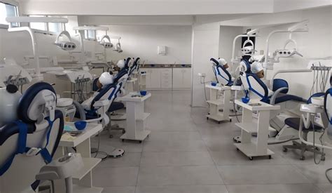 La Universidad Nacional del Oeste inauguró el hospital odontológico