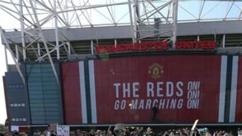 Manchester United new stadium cost, location, capacity, design plans ...