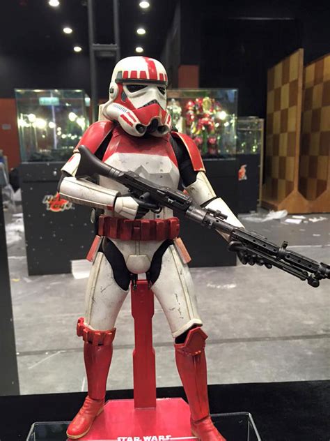 Star Wars The Force Awakens By Hot Toys ToySoul Reveal Of FINN In Cosbabys